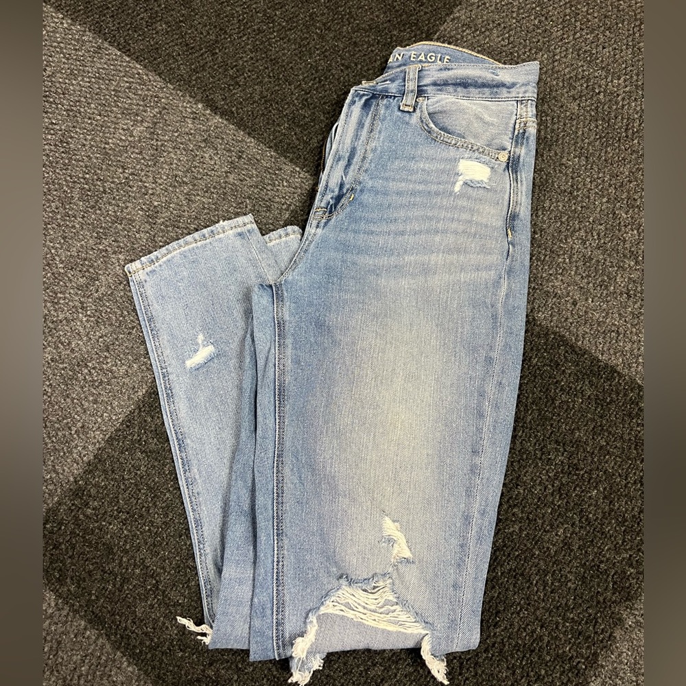 American Eagle Mom Jeans